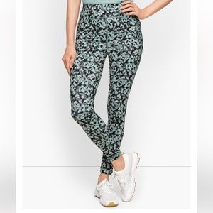 NWOT Performance Leggings